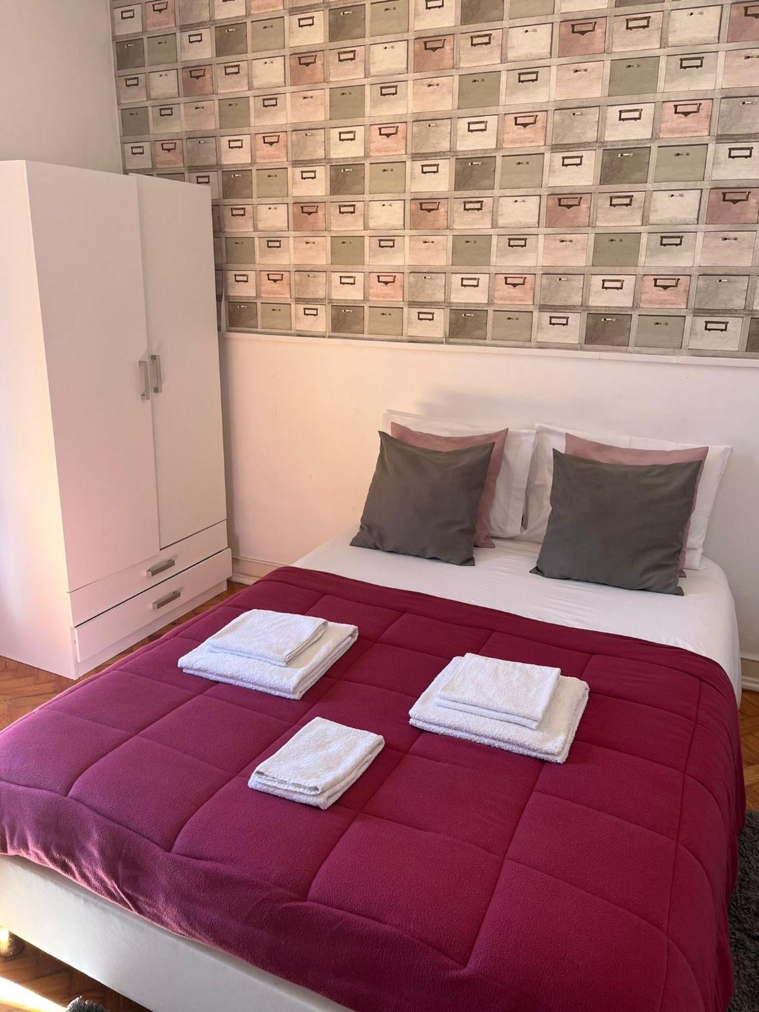 Casa de hóspedes Alvalade Ii Airport 3*