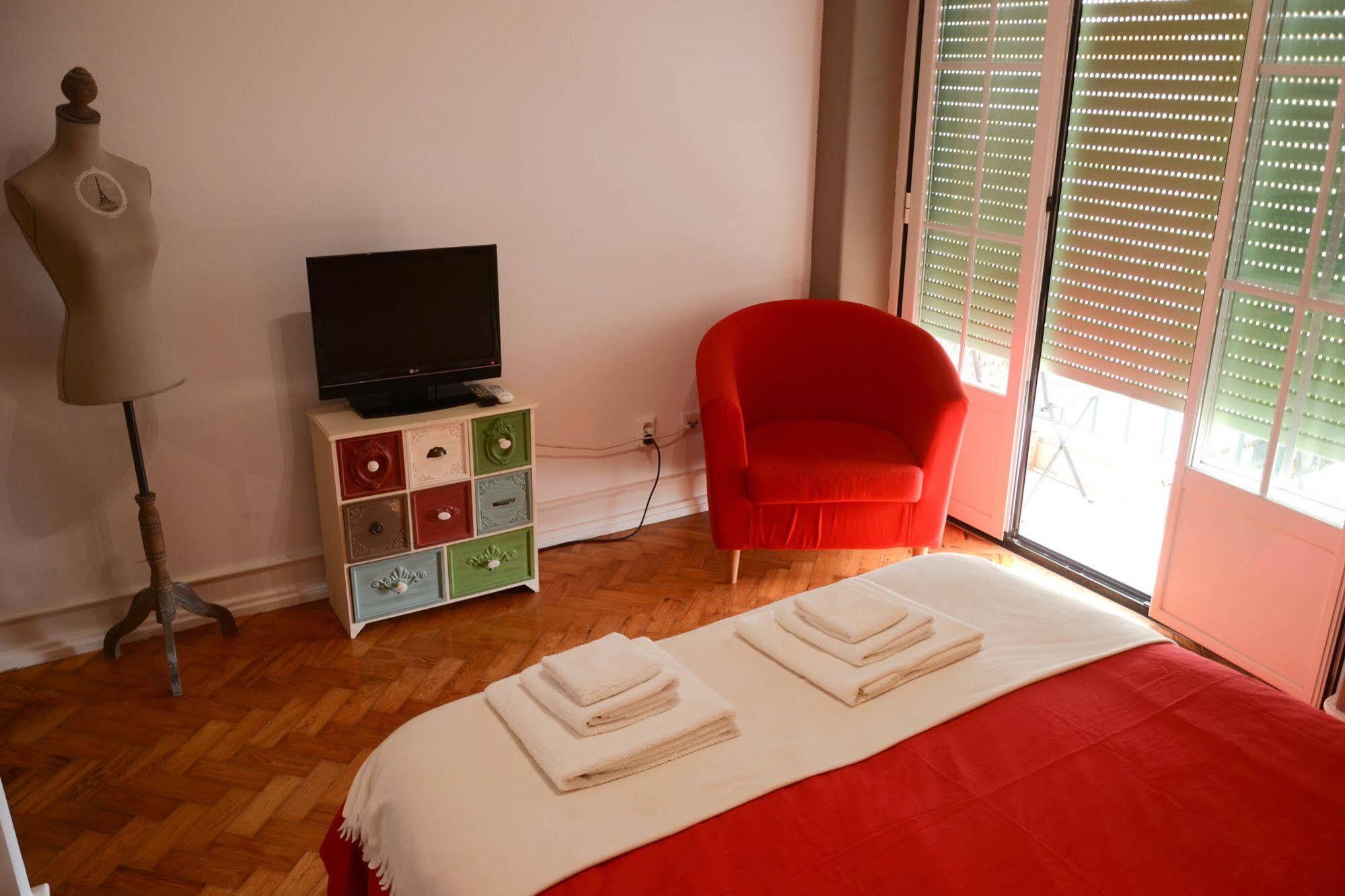 Alvalade Ii Airport Casa de hóspedes 3*